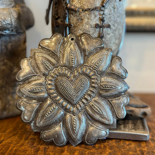 rustic sacred heart home decoration

ethical handmade gift from haiti

artisan crafted sacred heart ornament