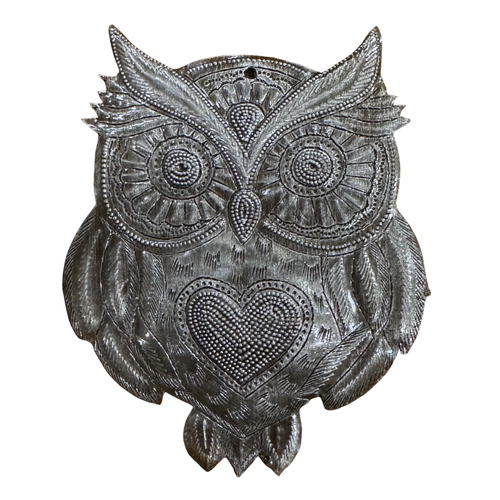 ONE-OF-A-KIND DETAILS – Slight variations reflect true handcrafted workmanship. No two pieces are identical.