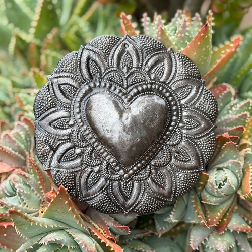 recycled steel wall art
folk art heart
spiritual wall decor
handmade metal heart