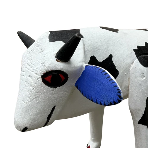 Mexican folk art
hand carved wood animal
copal wood carving
Angel Cruz Solis
La Union Tejalapam