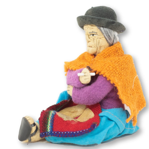 Chewing coca leaves acts as an appetite suppressant, helps with altitude sickness, provides energy and improves digestion. It also mildly numbs your cheek