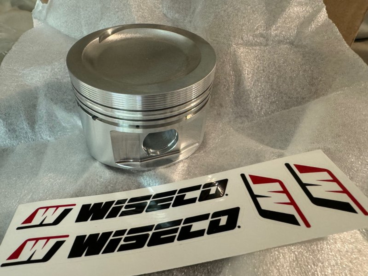 Wiseco 2.2 Forged Piston Set (+20/.901)