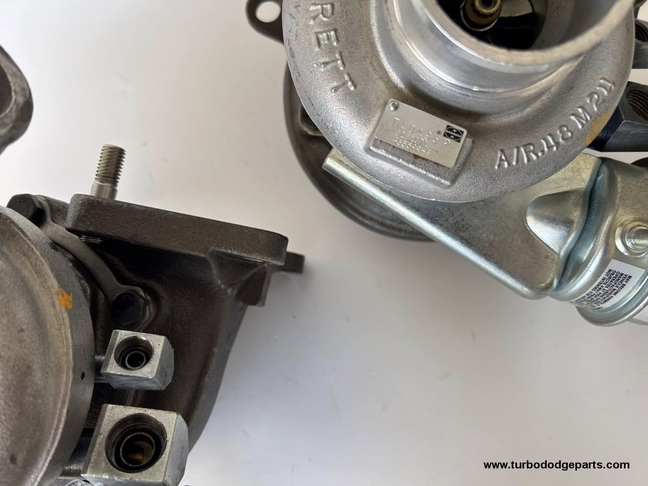 Garrett Td2501 VNT turbocharger (NOS) 5281071