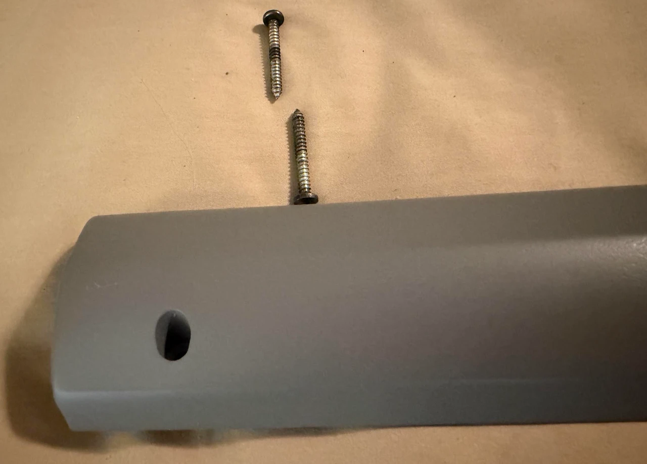 84-89 Daytona Door Sill Plates (Grey)