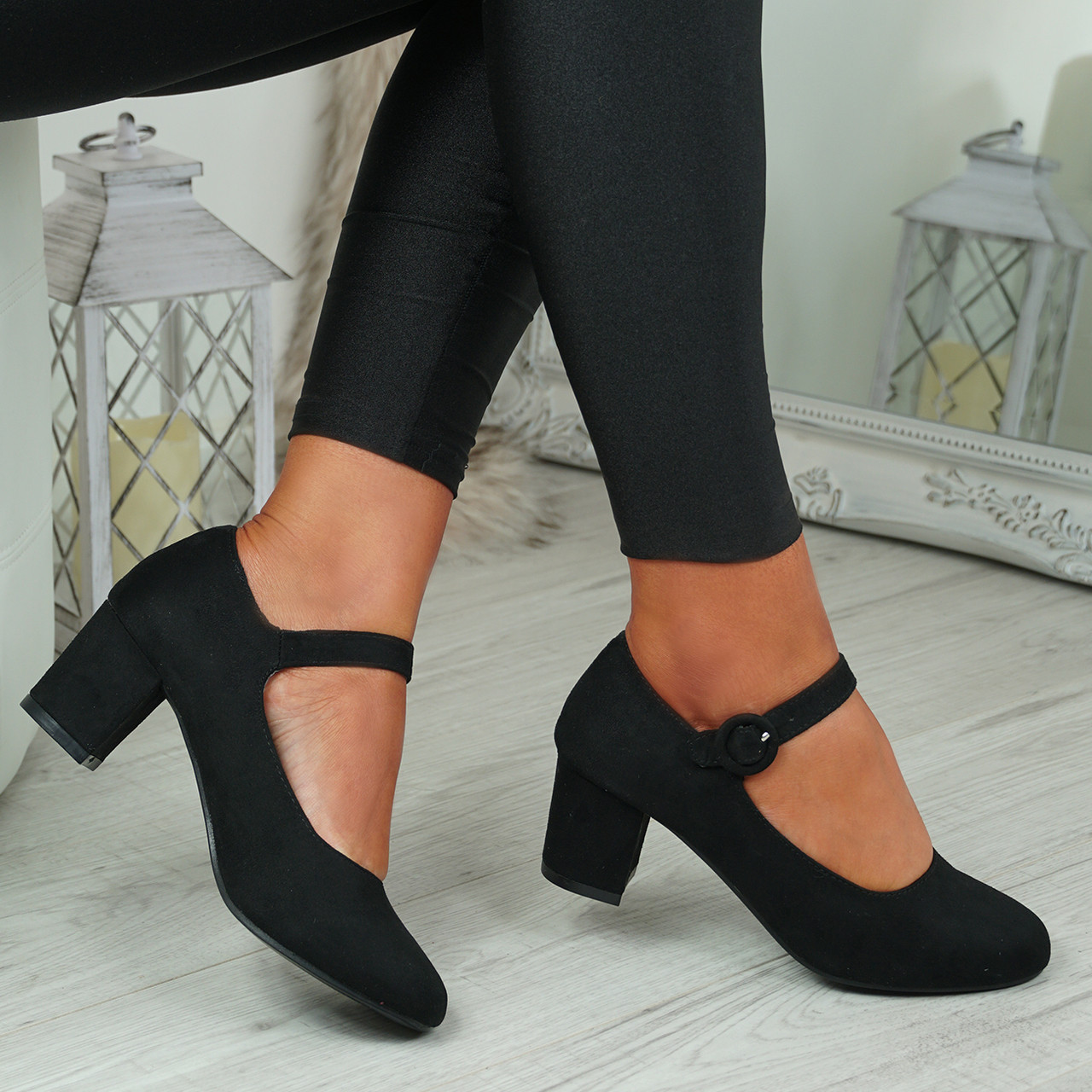 next black heeled shoes