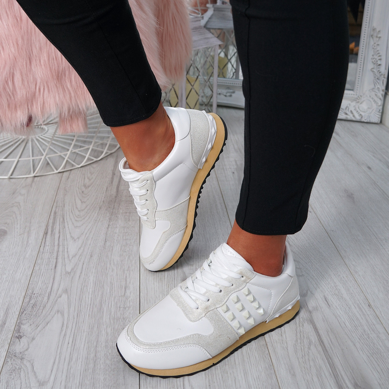 white comfy shoes