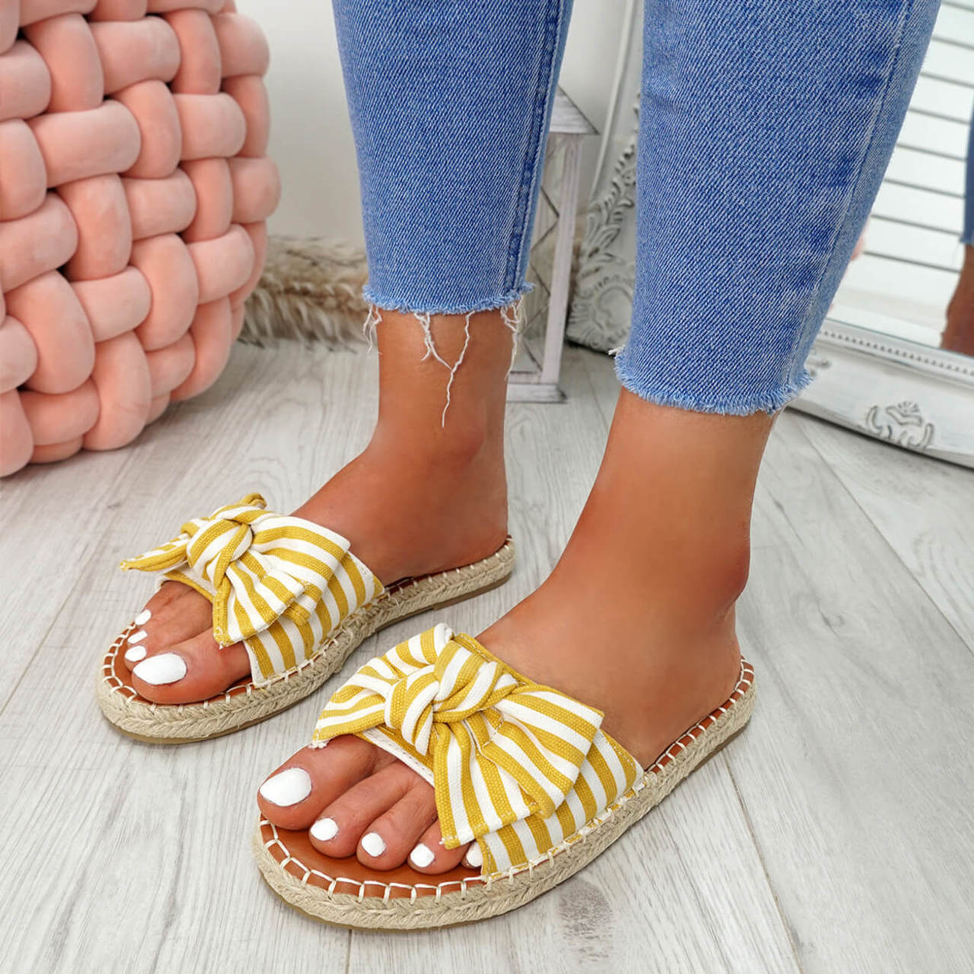 Voka Yellow Bow Flat Sandals