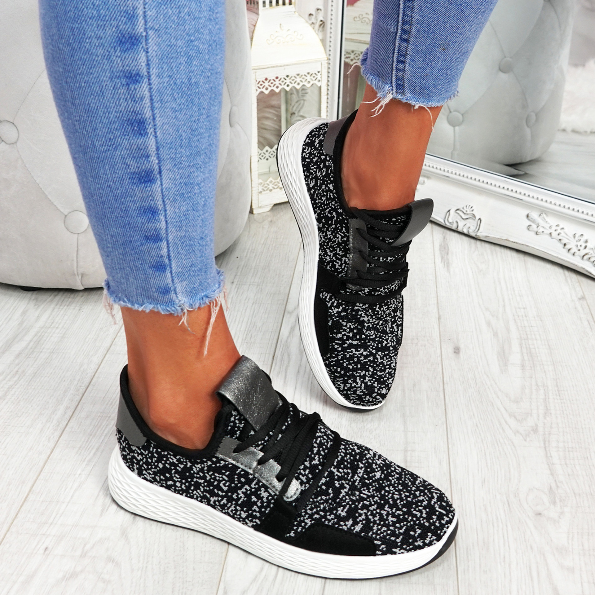 Evy Black Knit Trainers