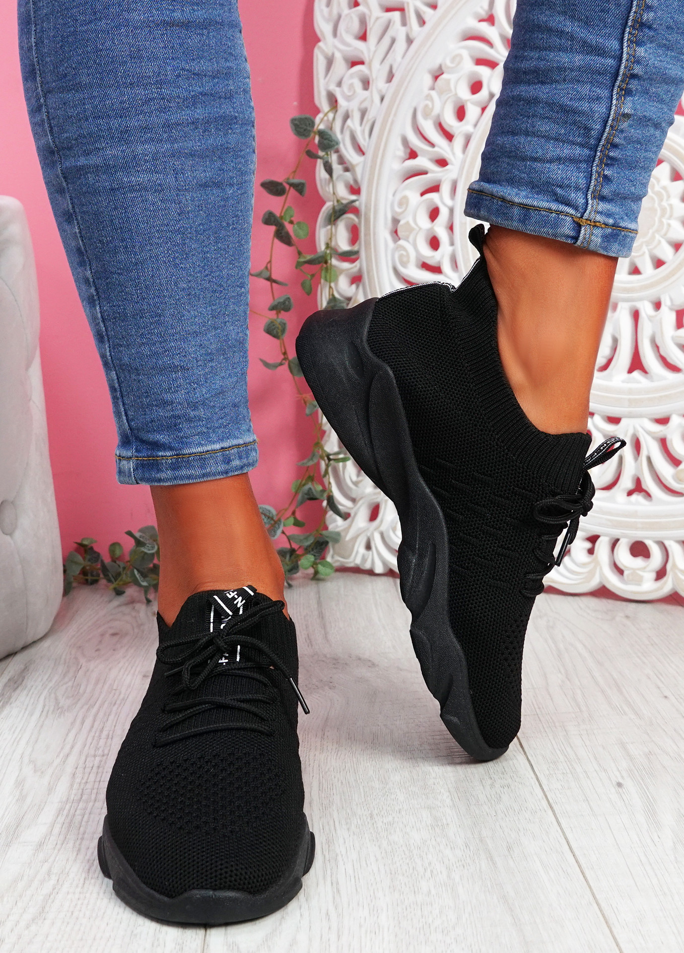 Donny Black Lace Knit Sneakers