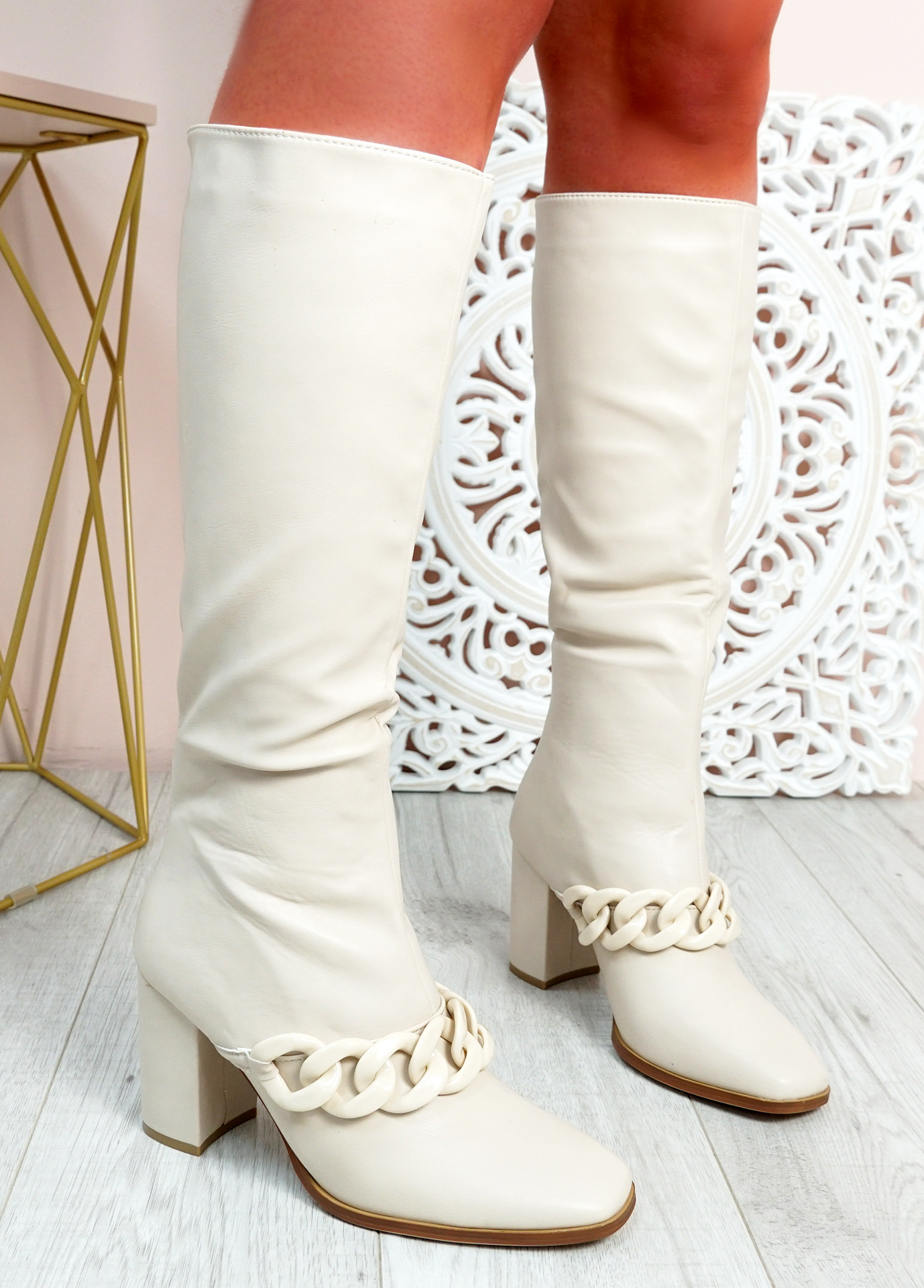 Buy The White Pole Long Boots Classic Design Western Wears Shoes Stylish  Short Boots For Womens & Girls at Amazon.in