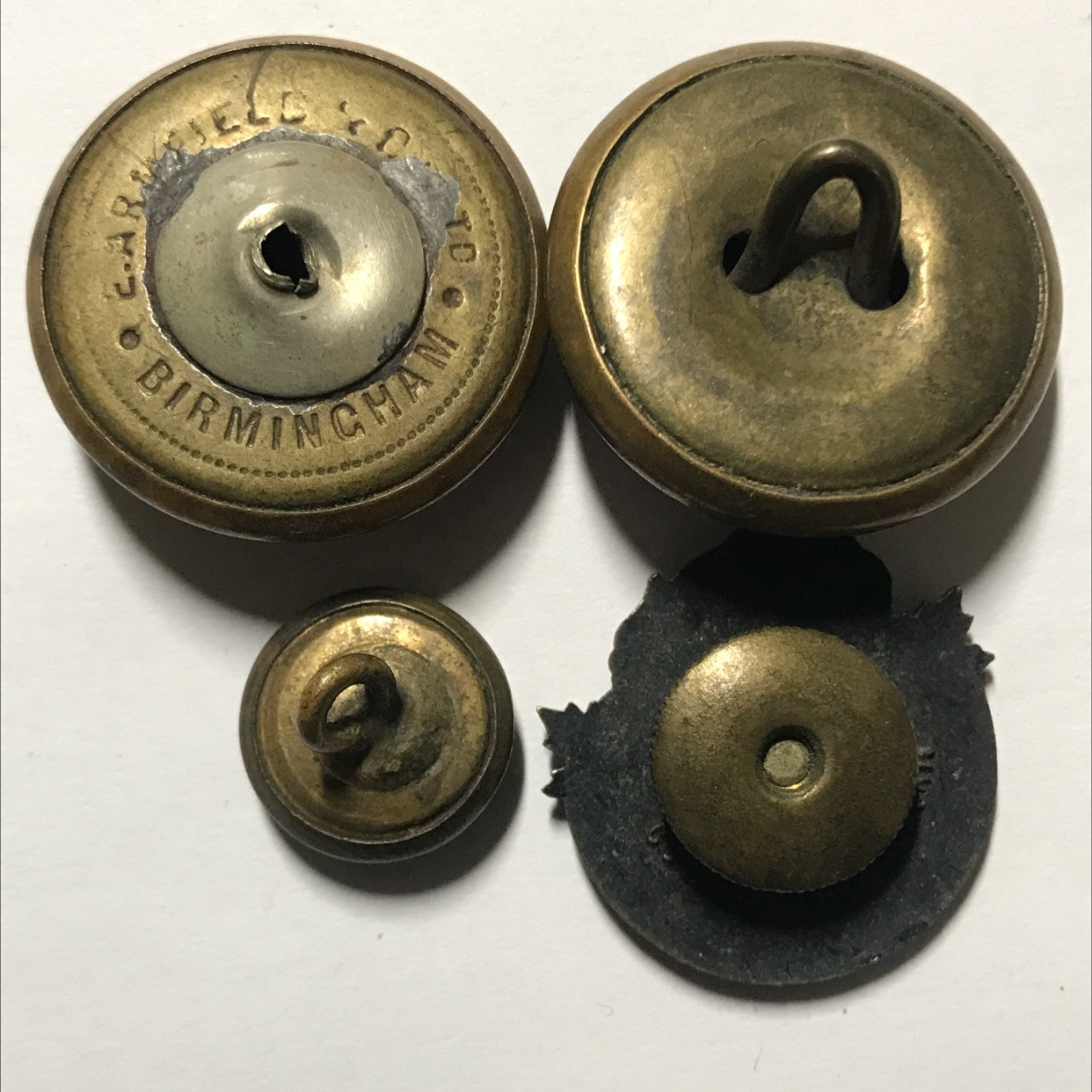 Military Button Types Great Britain/Canada: Lot of 4 Military Buttons - London Coin Centre Inc.
