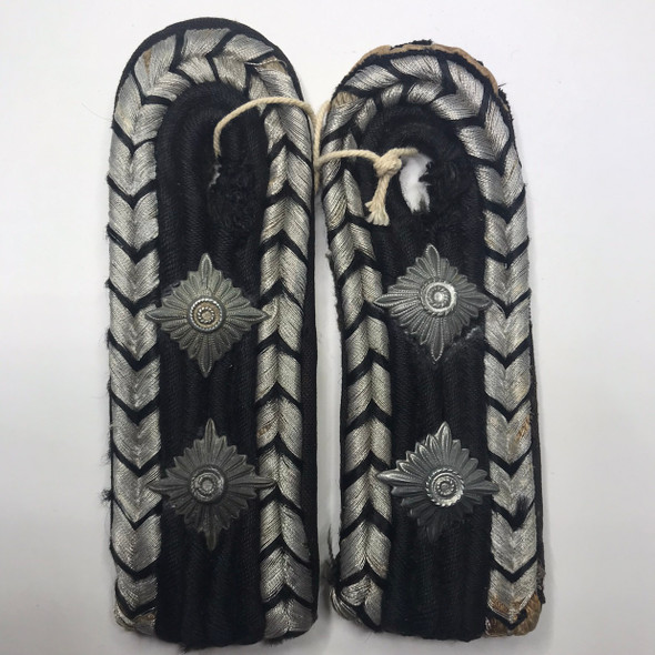 Germany: 3rd Reich Bahnschutz Zugfuhrer Shoulder Board Pair