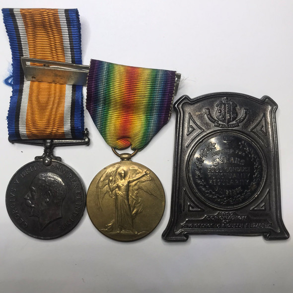 Canada: WWI Medal Pair and Toronto School Plaque Awarded to 175204 PTE A.G. KNIGHT. C.M.G. BDE