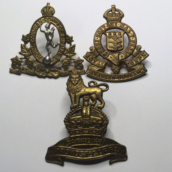 Canada: Group of 3 WWII Cap Badges