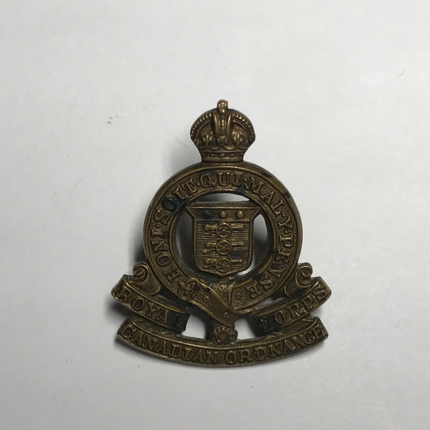 Canada: WWII Royal Canadian Ordnance Corps Collar Badge