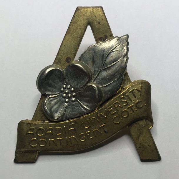 Canada: WWII Acadia University Cap Badge
