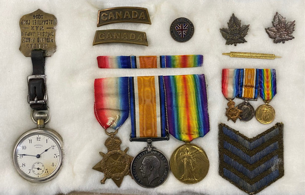 Canada: WWI Group to 2nd Canadian Infantry with Pocket Watch