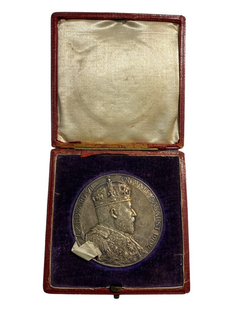 Great Britain: 1902 Coronation Medal with Original Box