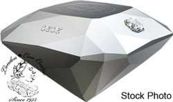 Pure Silver Diamond-Shaped Coin – Forevermark Black Label Oval Diamond