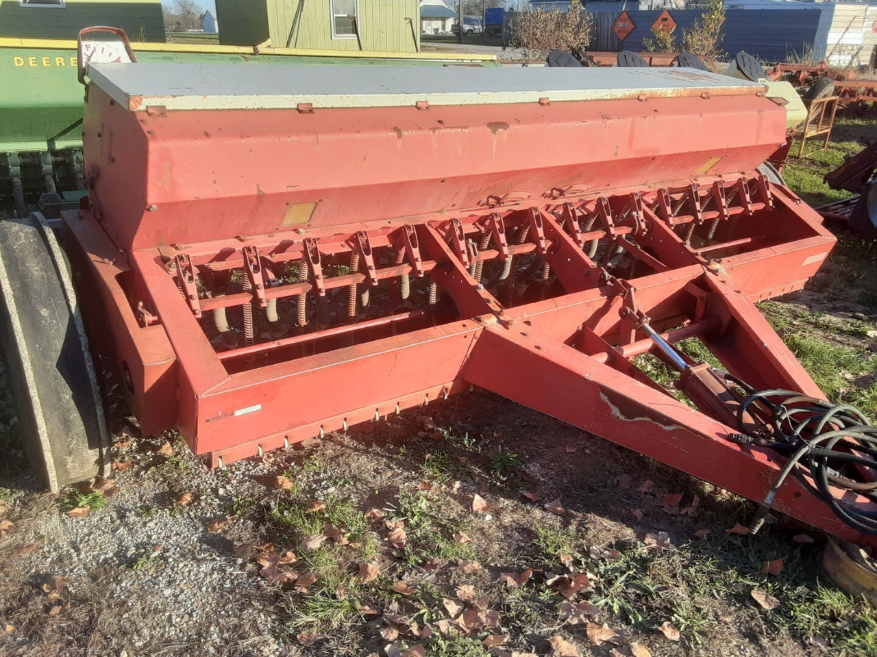 IH 510 grain drill