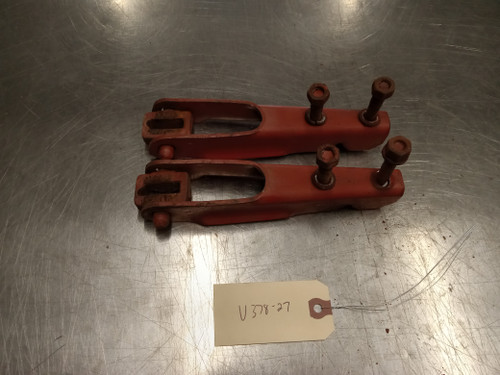 Used set of 2 IH 510 grain drill rockshaft lift 815281C2 Used set of 2 IH 510 grain drill rockshaft lift 815281C2