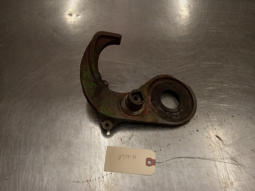 Used John Deere B grain drill gear hanger H674M