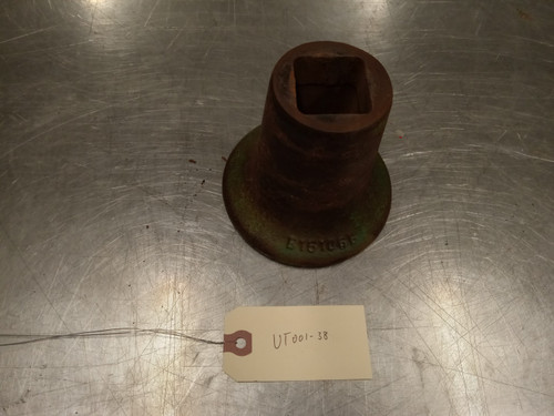 Used John Deere disc harrow spool B15106 Used John Deere disc harrow spool B15106