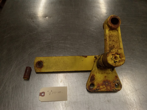 Used John Deere 640 hay rake left hand suspension E20235