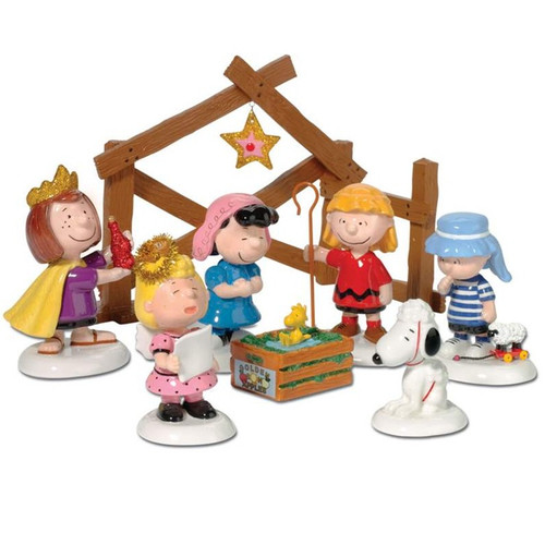 Peanuts Charlie Brown Nativity Set | RetroFestive.ca