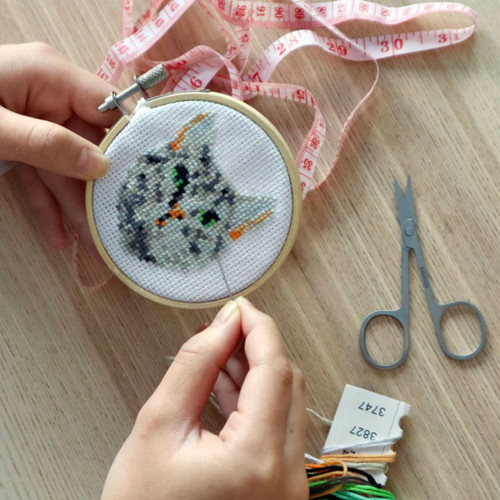 Mini Cross Stitch Embroidery Kit - Cat