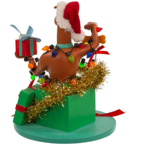 5" Scooby-Doo In Present Fabriché Table Top Figure - Back View 5" Scooby-Doo In Present Fabriché Table Top Figure - Back View