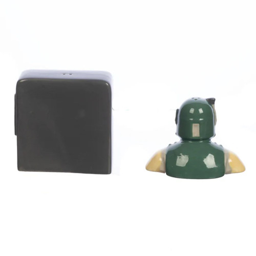 Star Wars Solo and Boba Fett Sculpted Ceramic Salt and Pepper Shakers Star Wars Solo and Boba Fett Sculpted Ceramic Salt and Pepper Shakers
