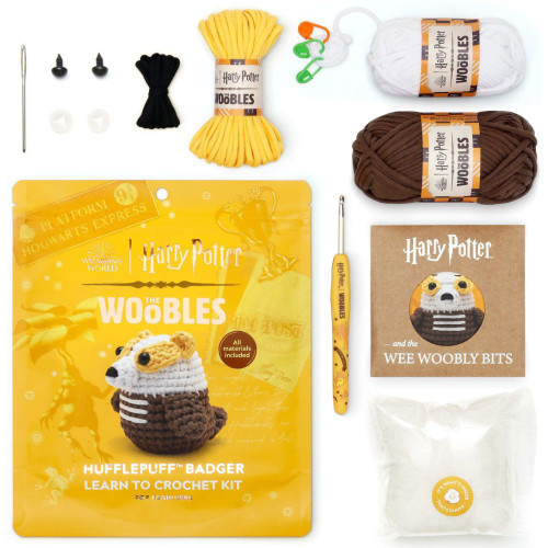 Woobles: Harry Potter - Hufflepuff Badgers Crochet Kit - Contents