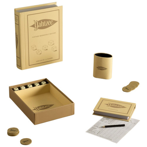 Contents of Yahtzee Vintage Bookshelf Edition