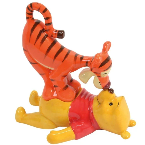 Winnie the Pooh and Tigger Salt and Pepper Shakers 