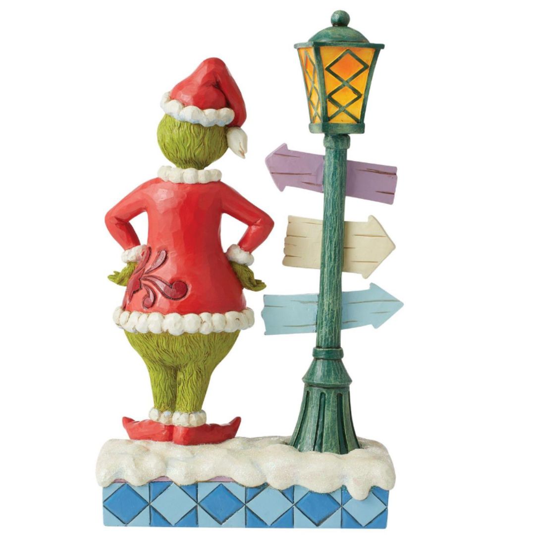 Grinch by Lit Lampost with Signs Figure by Jim Shore - RetroFestive.ca