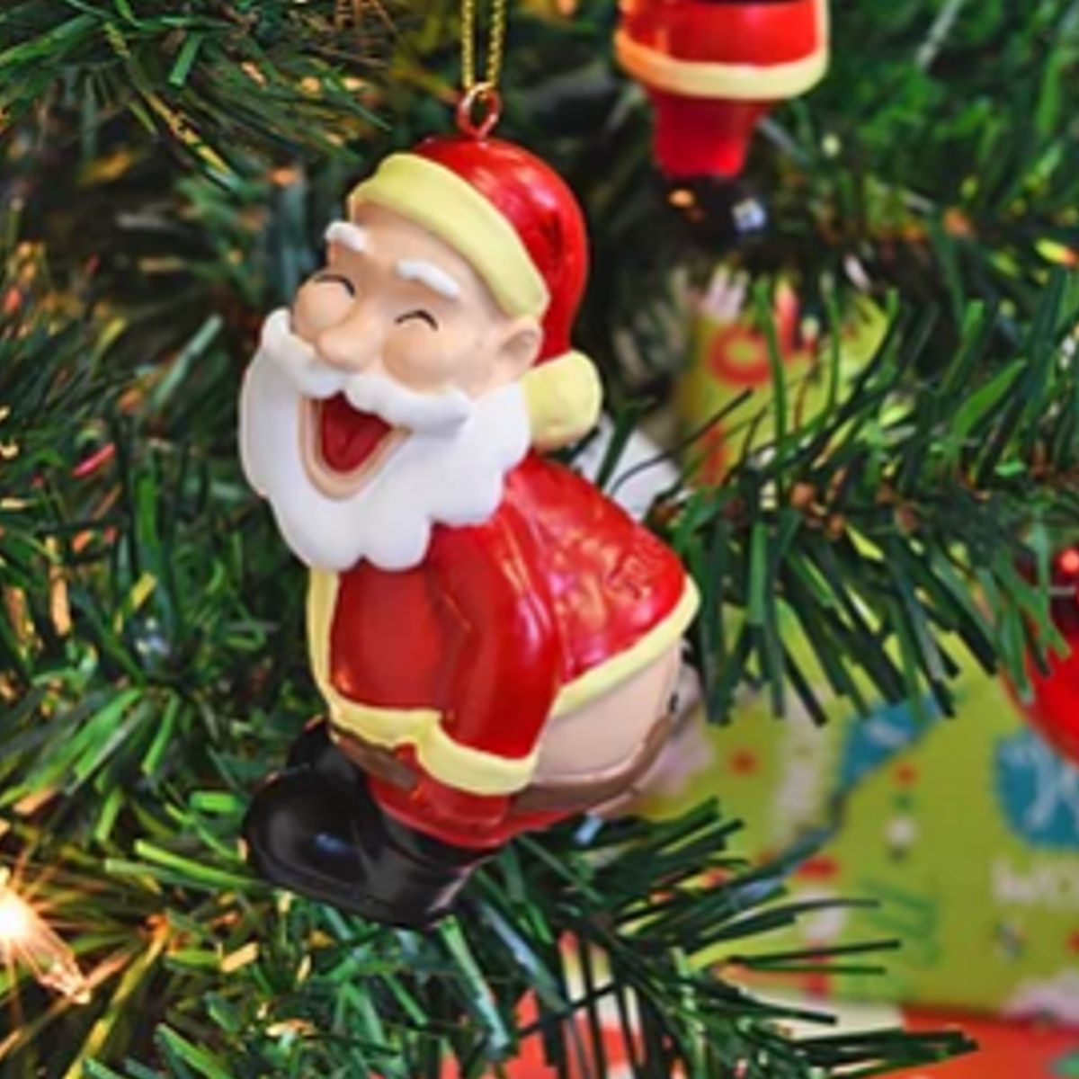 Mooning Santa Figure Ornament RetroFestive.ca