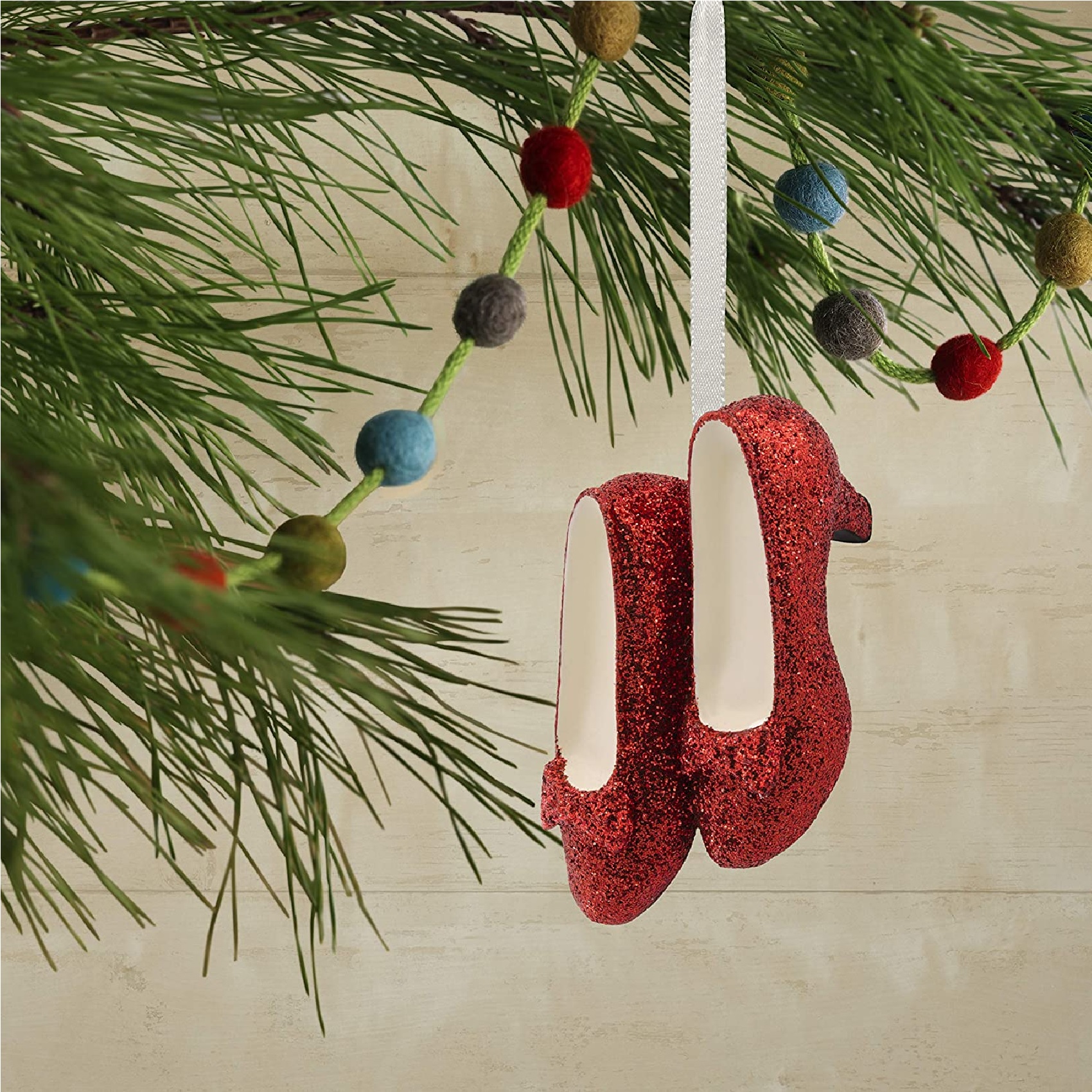 Wizard of Oz Ruby Red Slippers Ornament by Hallmark Canada RetroFestive.ca