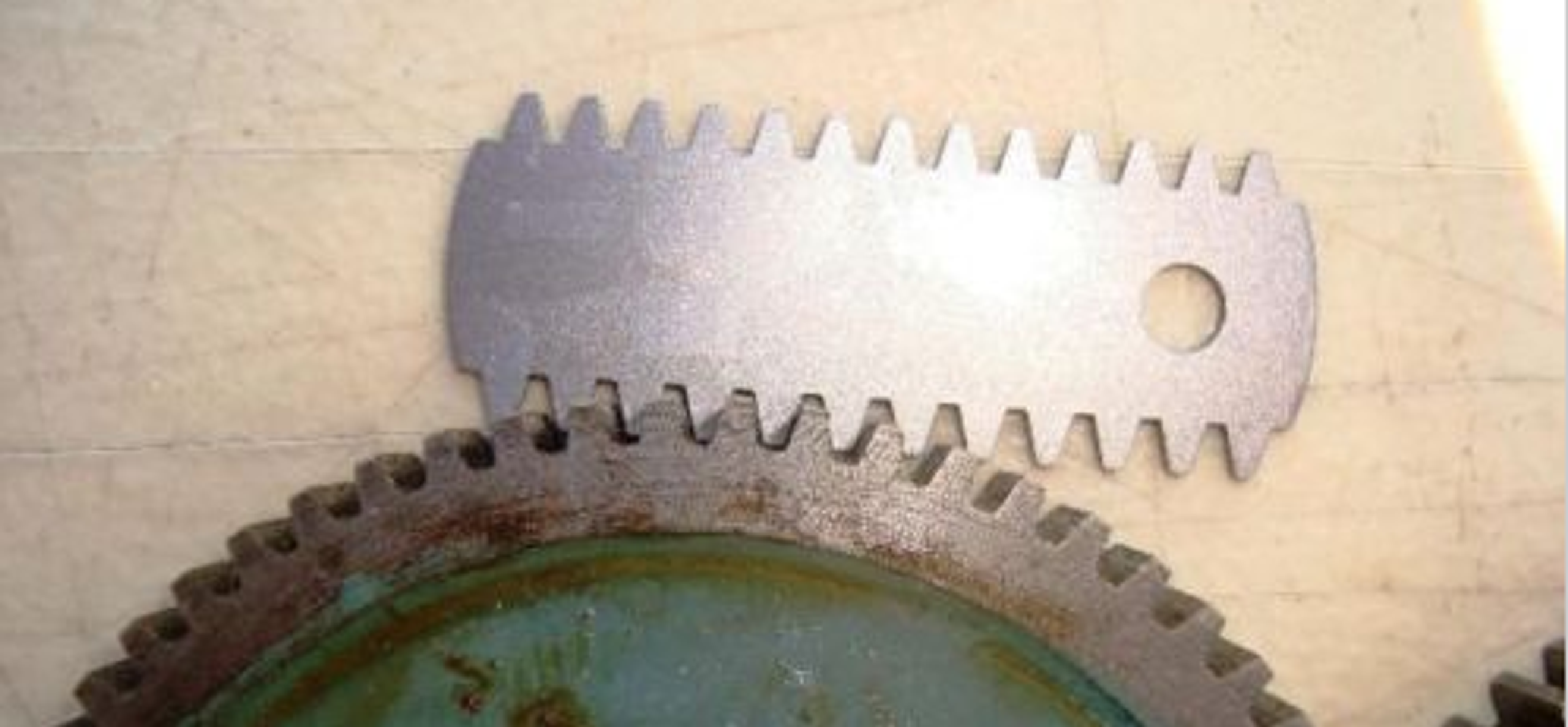 gear guage zigzag lines