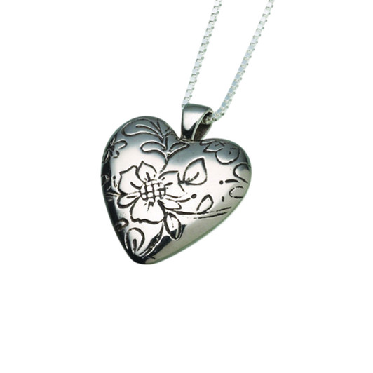 Floral Heart Pendant - 2 Finishes