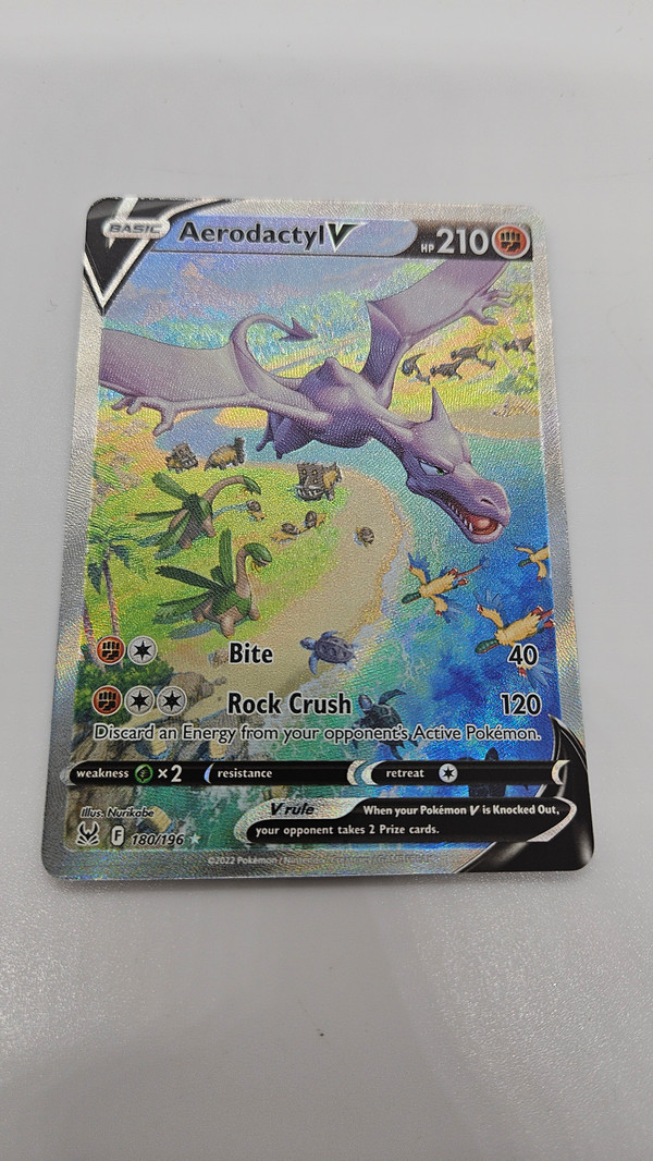 Aerodactyl V alt art 180/196 NM