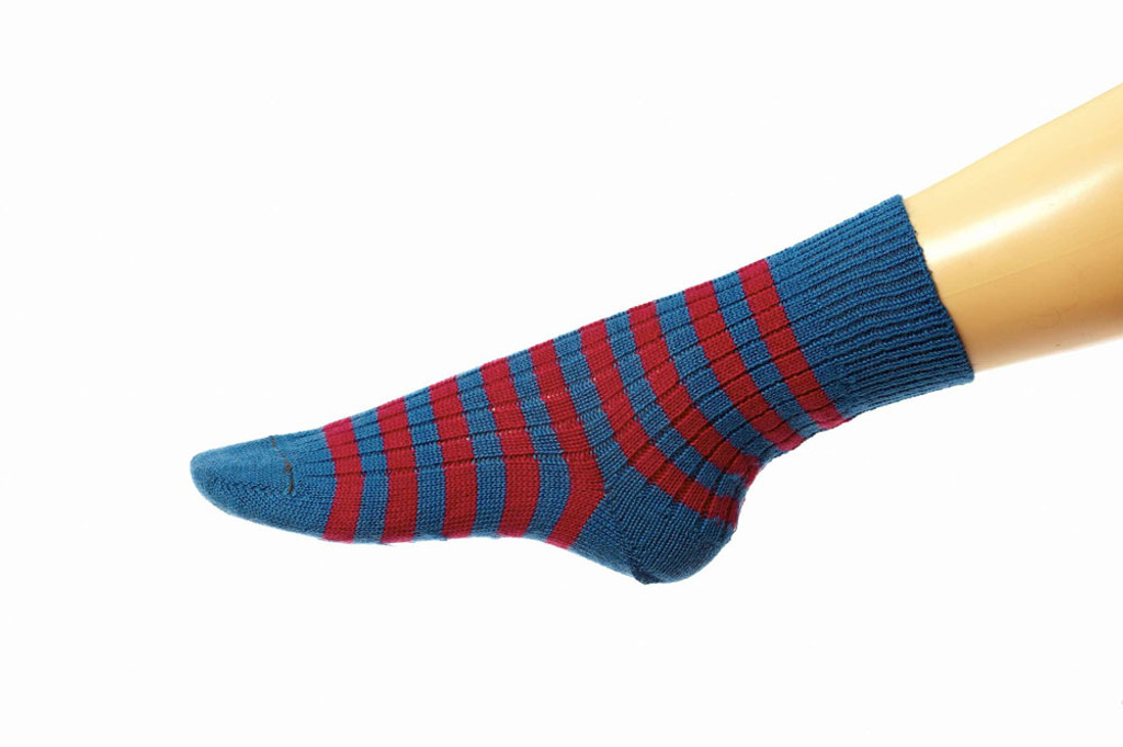 Organic Merino Wool Socks
Color:  170 Indigo/Coch.