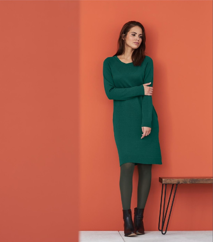 Organic Wool Dress
Color: forest