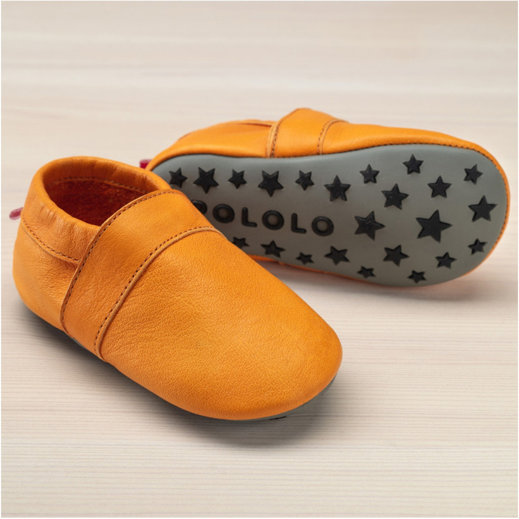 Slippers with insoles
Color: Yellow