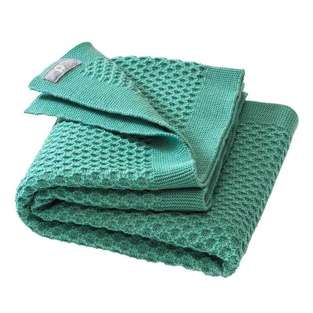 Disana Organic Wool Honeycomb Blanket
Color: 515 mint