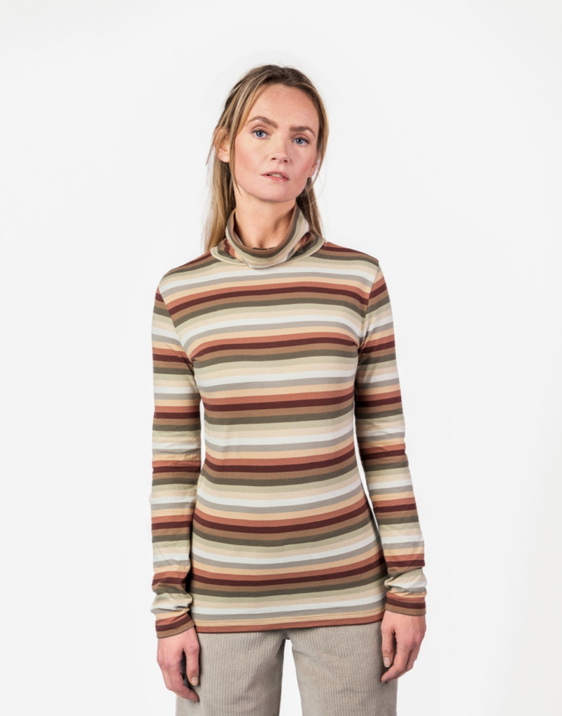 Women's Organic Cotton Turtleneck shirt