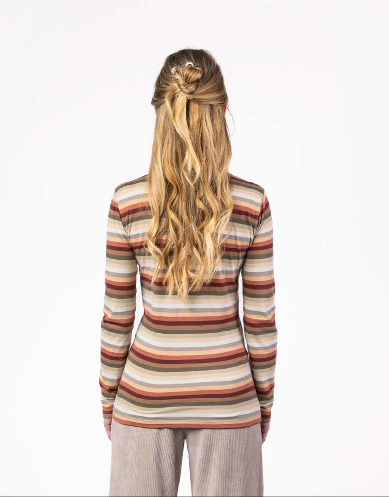 Women's Organic Cotton Turtleneck shirt