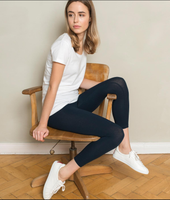 Women's  Organic Cotton 7/8 Leggings
Color: 93 dark navy