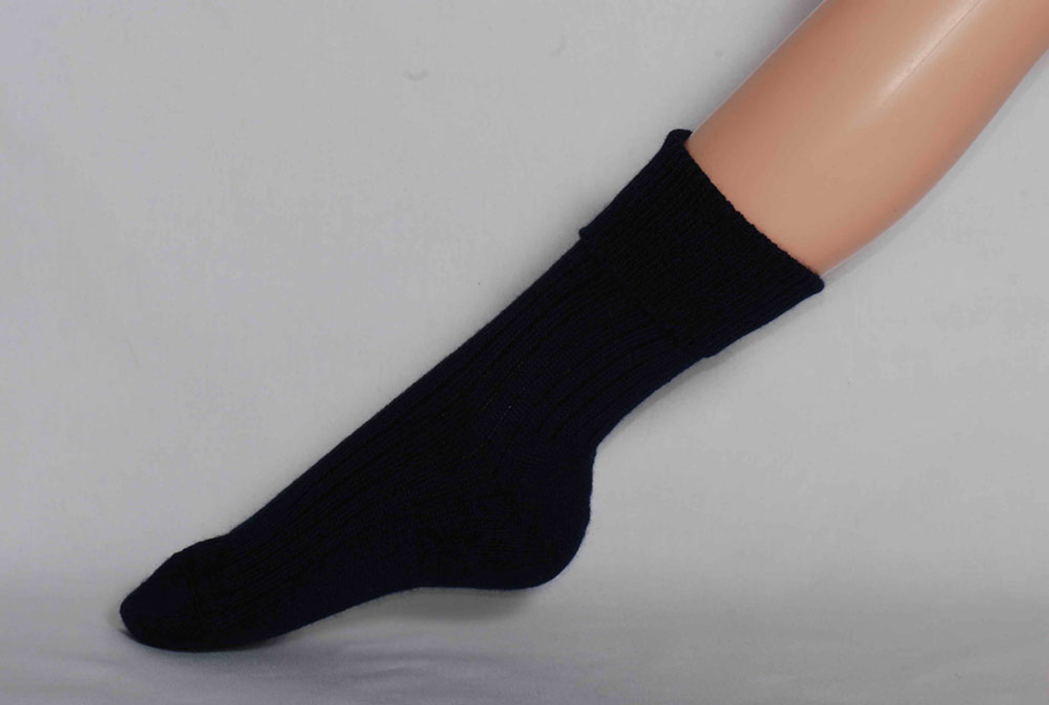 Black woollen women’s socks