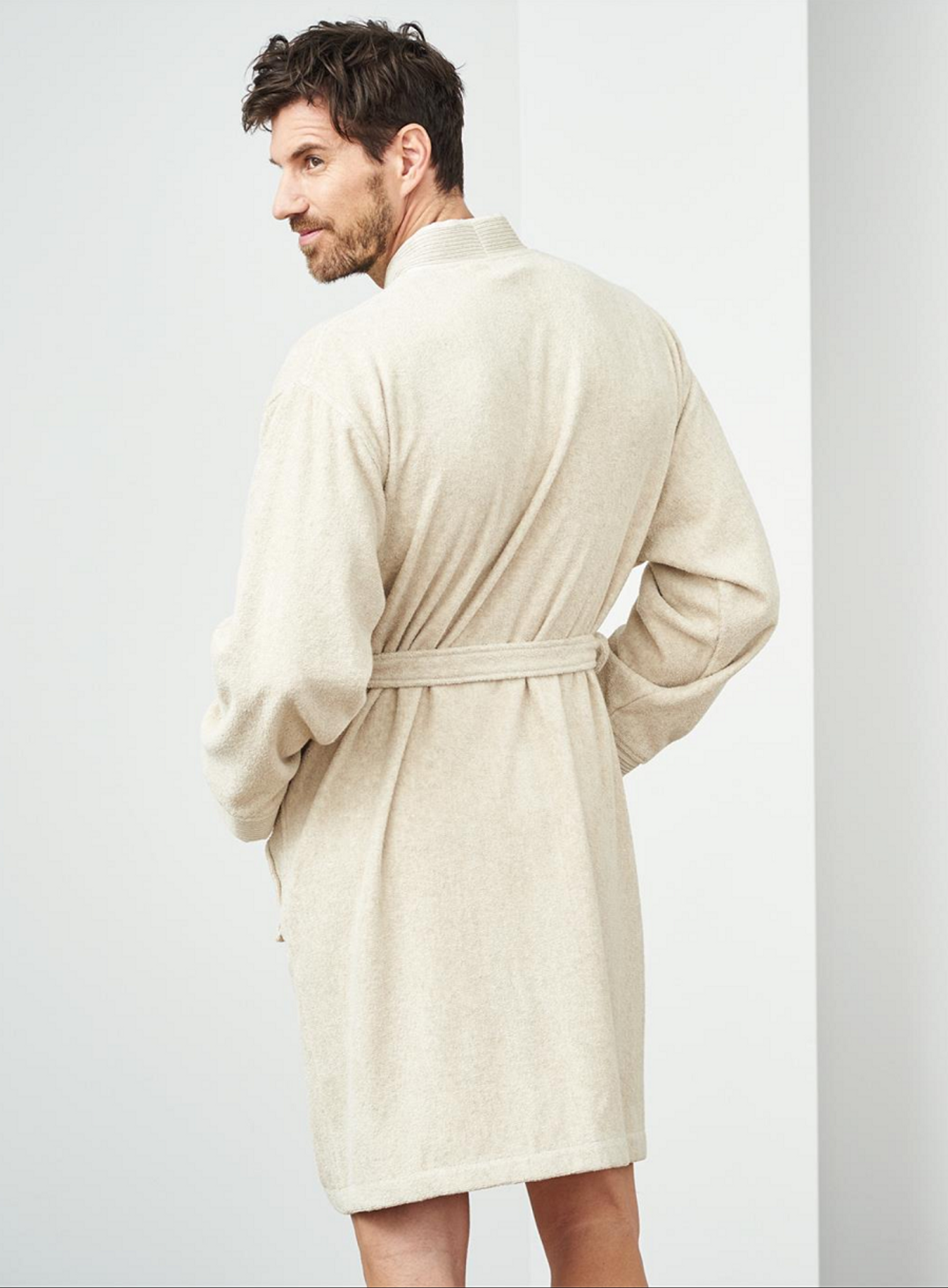 31 Best Bathrobes for Men 2024